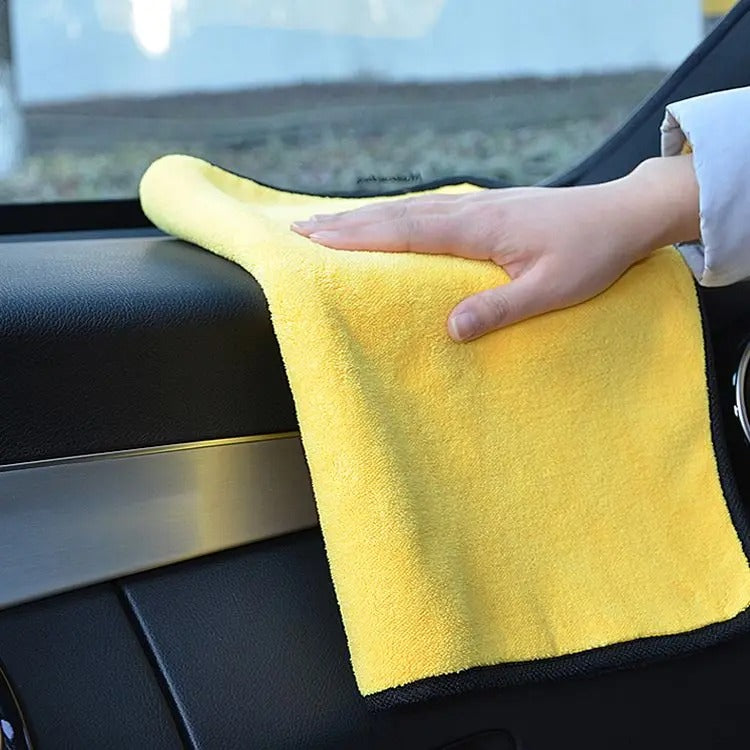 MAXIMA Ultra Plush 600GSM Microfiber Towel – 30x40cm Super Absorbent Cloth
